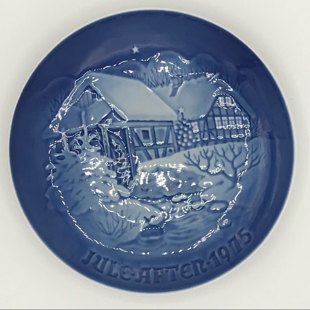 🎄🎁 Royal Copenhagen’s Bing & Grondahl Christmas Collector’s Plate - 1975 - Picture 1 of 5